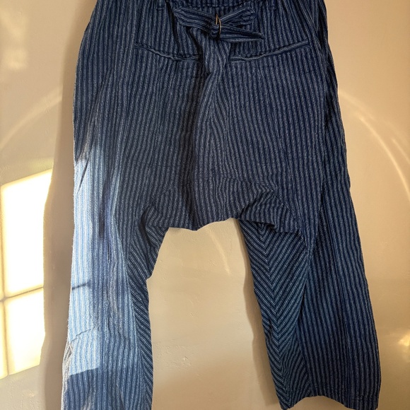 Free People railroad stripe denim ankle pants; tapered; gathered waist; size XS - Picture 3 of 6